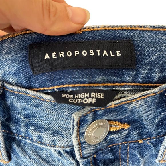 NWT Aero 90s High Rise Cut-Off 4" Jean Denim Shorts Sz 6 Raw Hem Button Fly - Picture 5 of 8